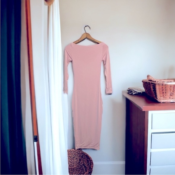 SER.O.YA Pink Off-Shoulder Dress - Picture 4 of 4